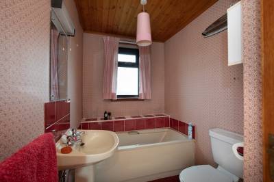 West Linton,  EH46 7AU