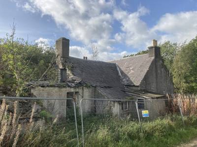 Innerleithen,  EH44 6PQ
