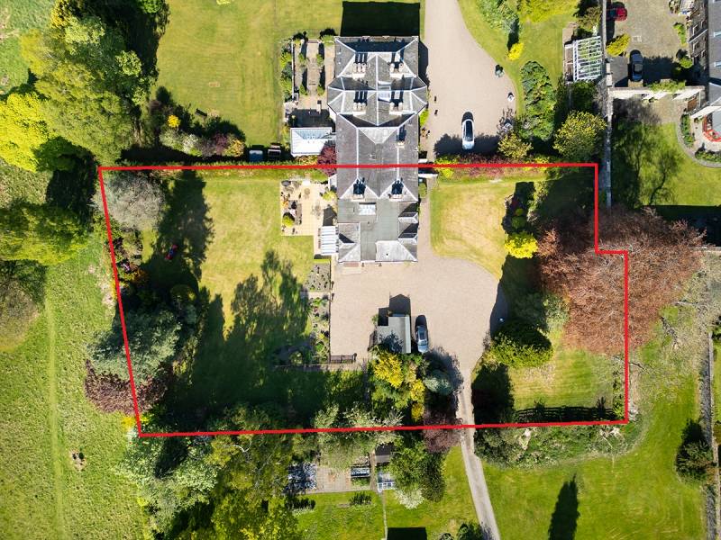 Kerfield House (East), Innerleithen Road, Peebles,  EH45 8BG