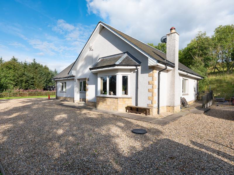 West Mains Farm, Blyth Bridge, Peeblesshire EH46 7AH